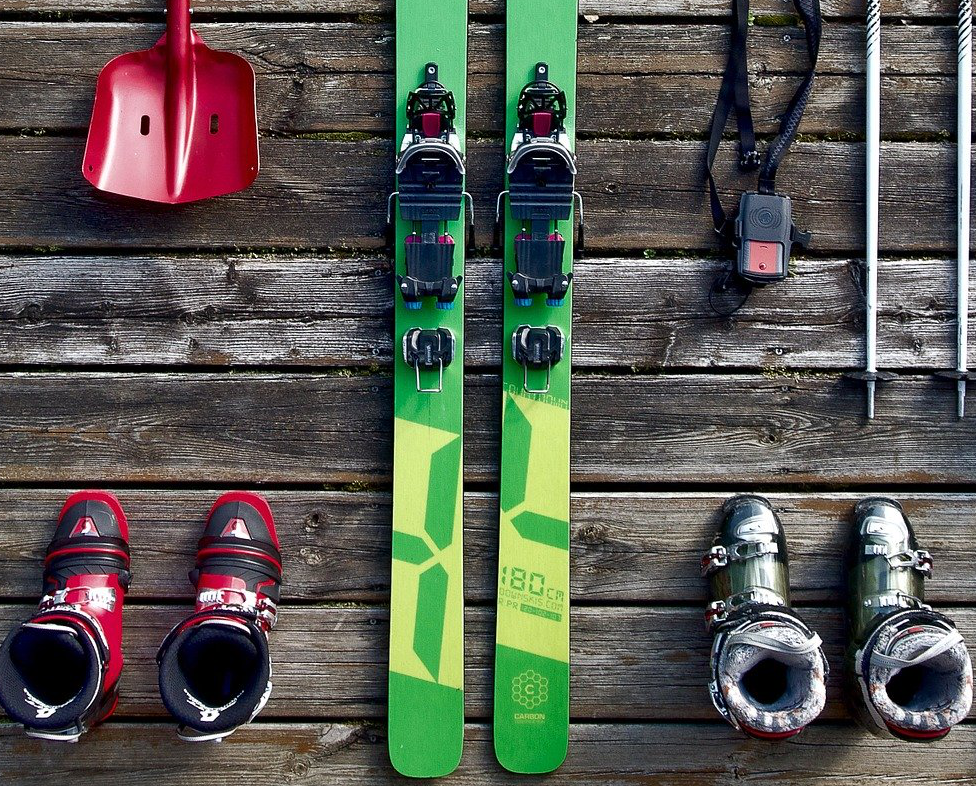 Ski & snowboard rental