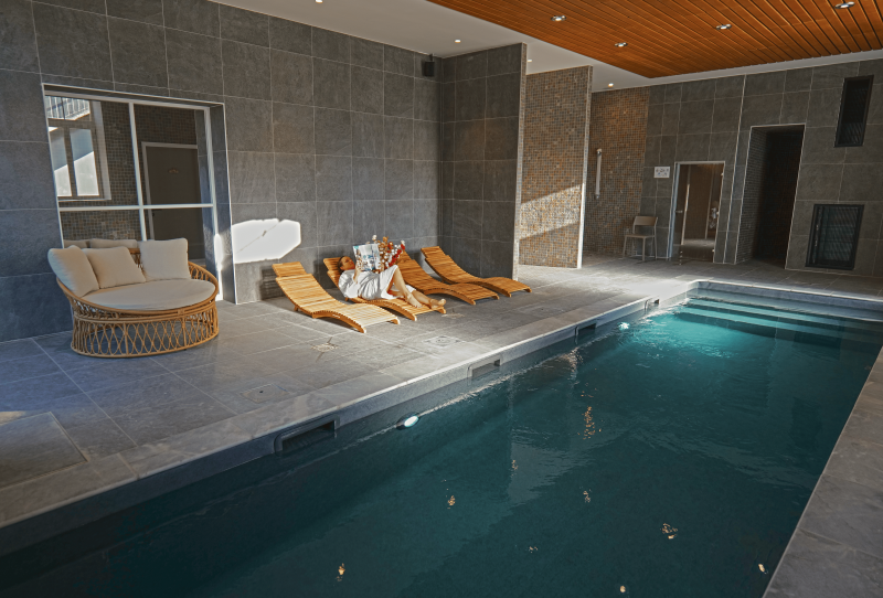 garrigae caserne de briancon & spa piscine interieure serre chevalier