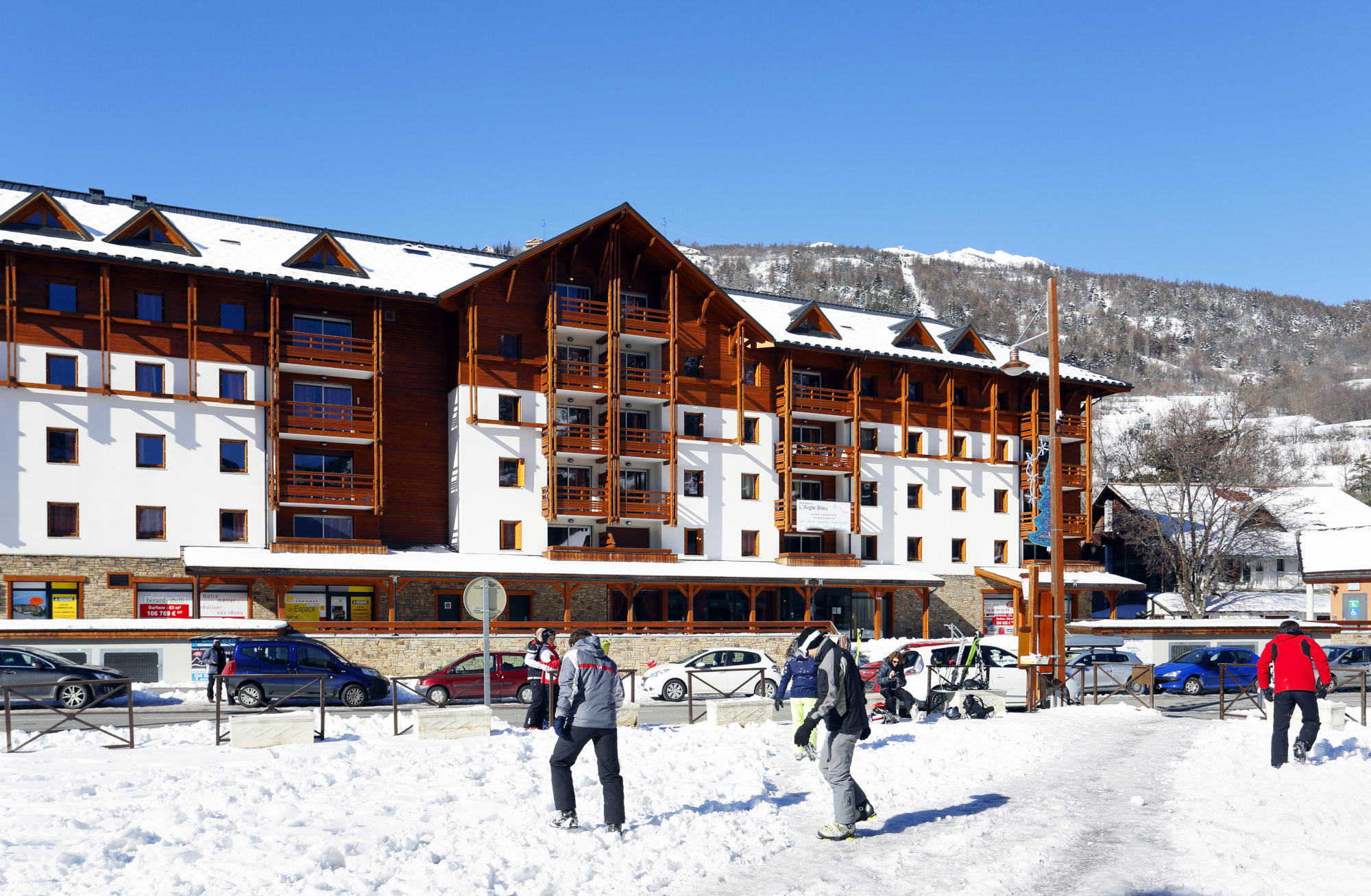 residence-aigle-bleu-hiver-briancon-serre-chevalier
