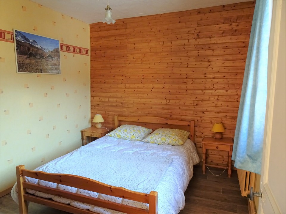 petite chambre à l'étage