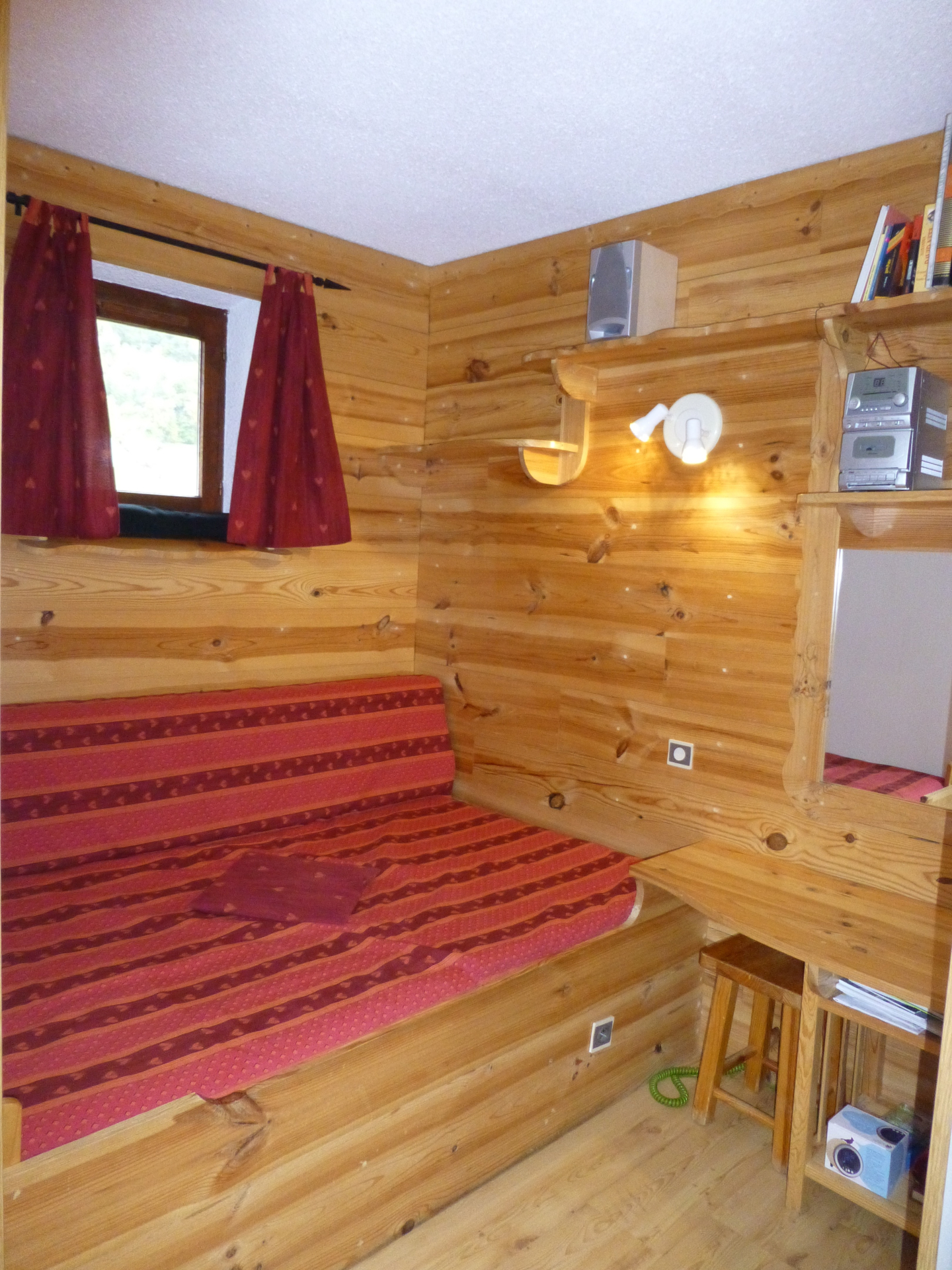 STUDIO CABIN AIGLON (ALB)_La Salle-les-Alpes
