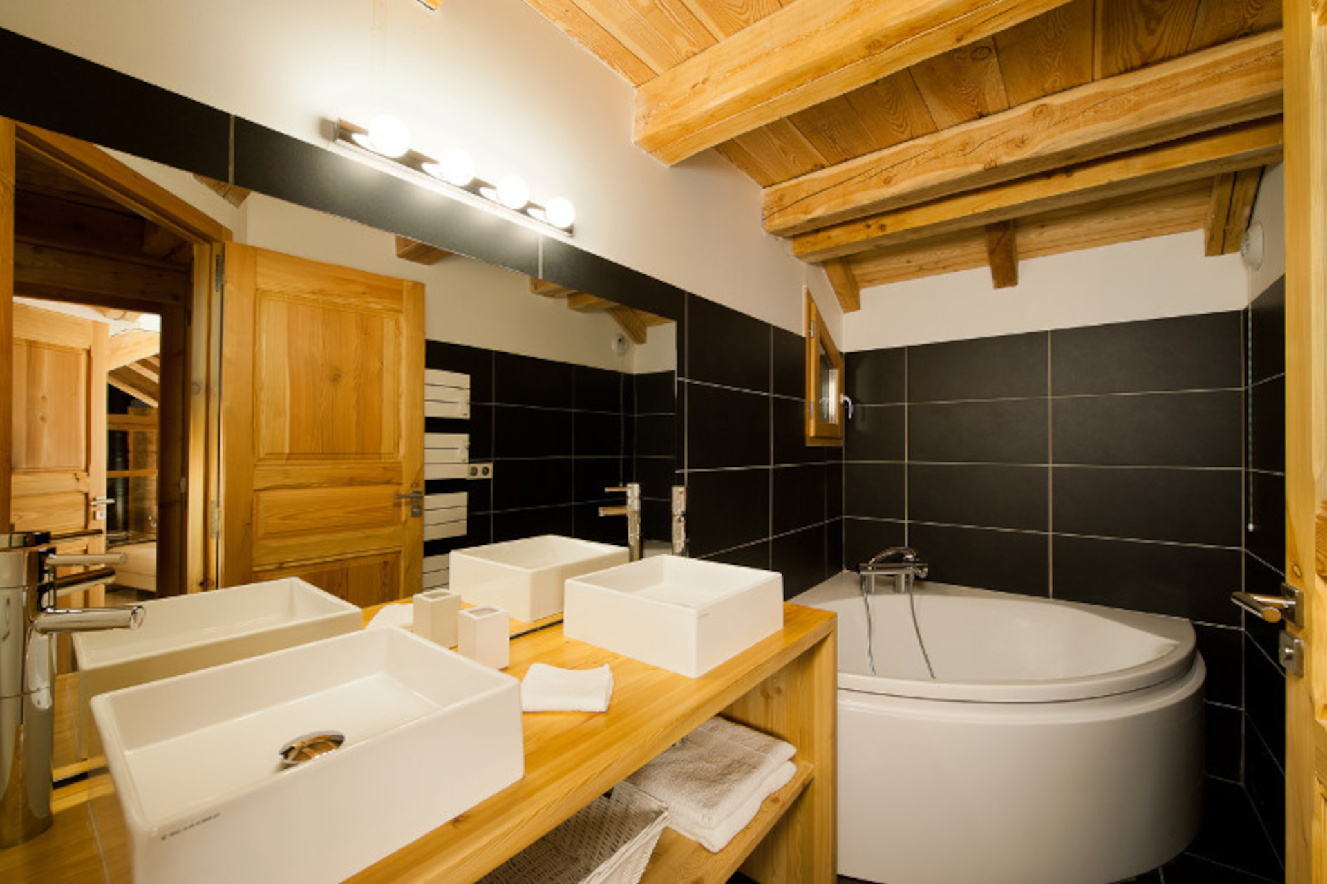 CHALET WANAKA (OST)_La Salle-les-Alpes
