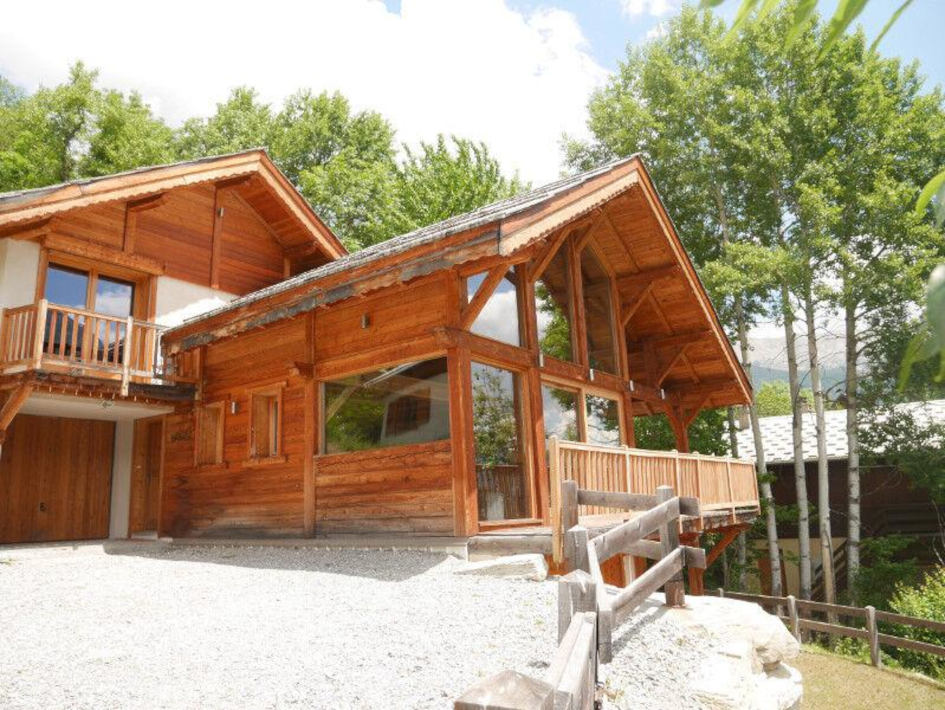 CHALET WANAKA (OST)_La Salle-les-Alpes