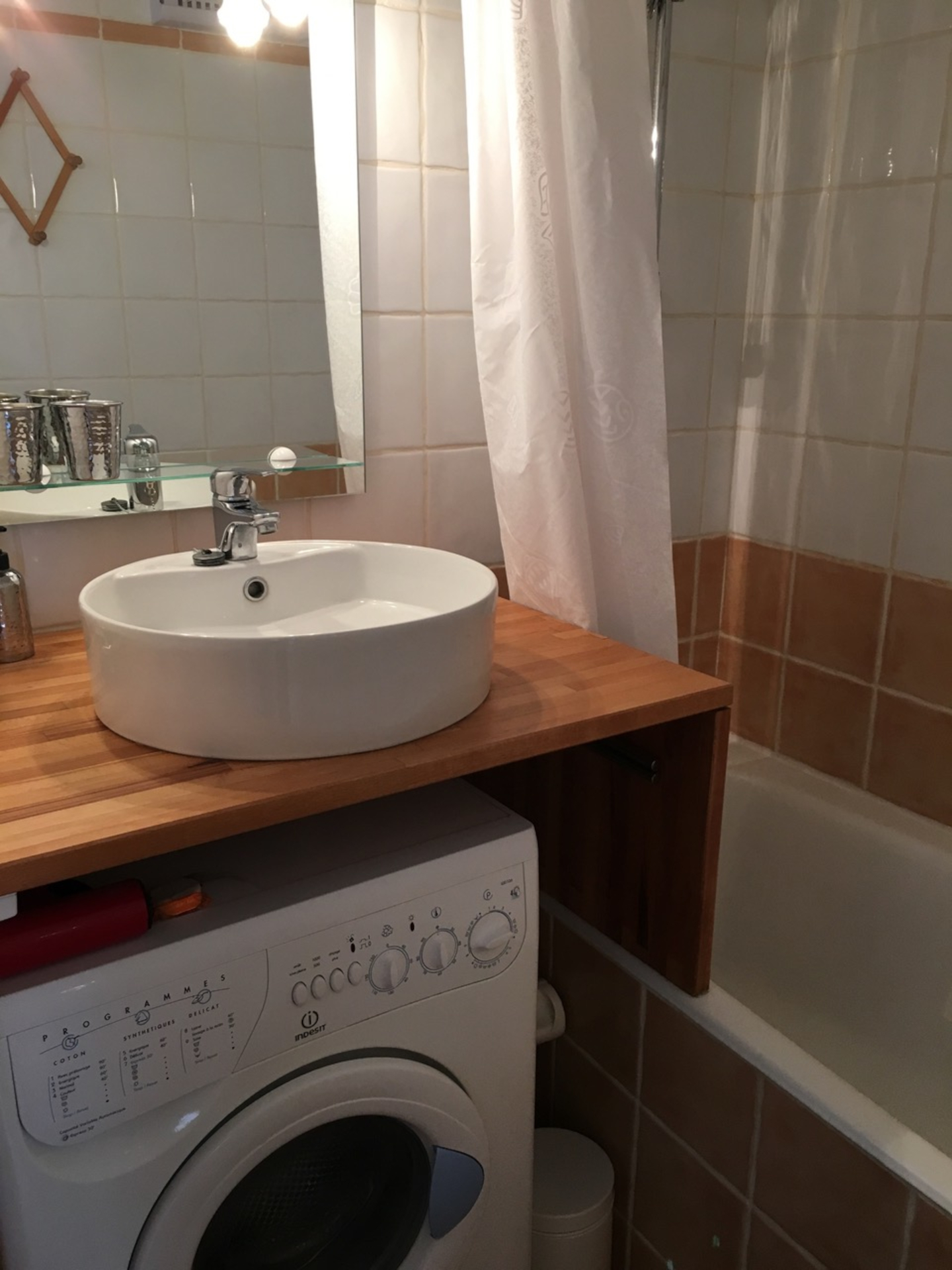 STUDIO CABIN AIGLE NOIR (JAN)_La Salle-les-Alpes