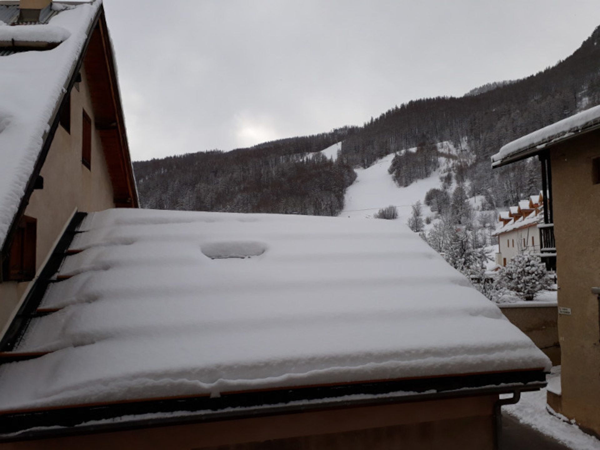 2 PIECES LE BALCON (GAD)_La Salle-les-Alpes