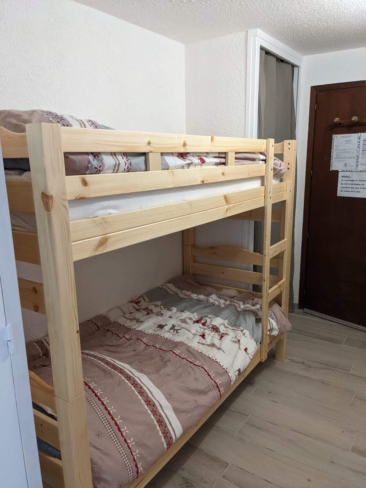 studio-cabine-galibier-chouk-lits-superposés-2-serre-chevalier-villeneuve
