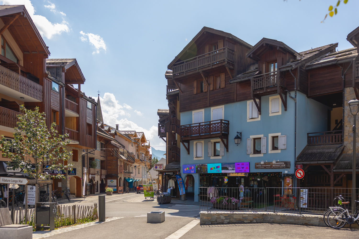 6-pieces-mezzanine-le-clos-soleil-bleu-elbmougl-exterieur-2-serre-chevalier-chantemerle-11752588