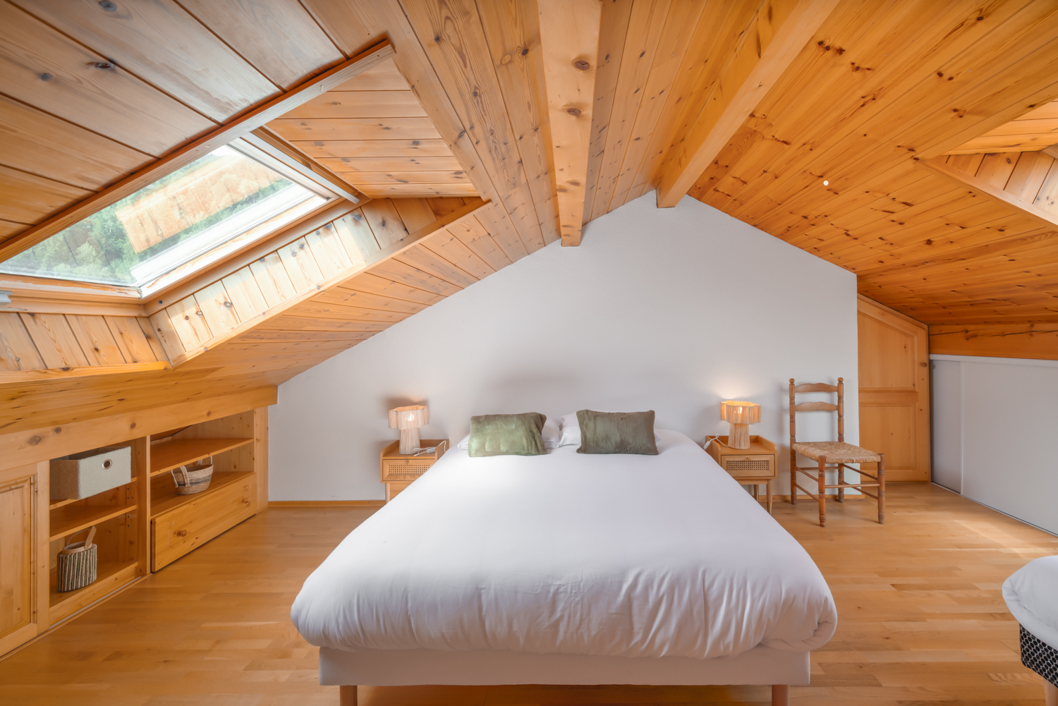6-pieces-mezzanine-le-clos-soleil-bleu-elbmougl-lit-double-4-serre-chevalier-chantemerle-11752593