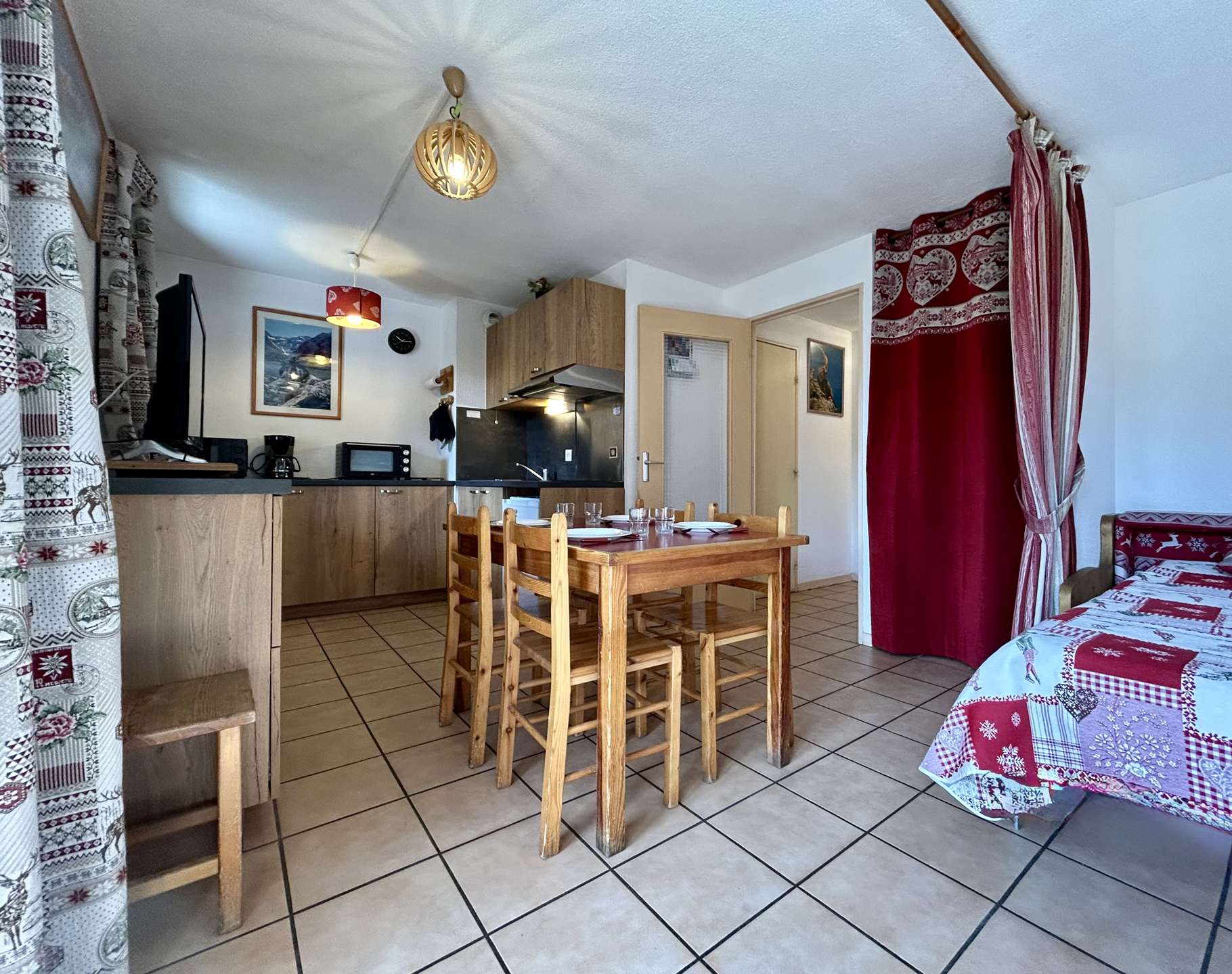 _clients_210510004_photos_11703h_9614572