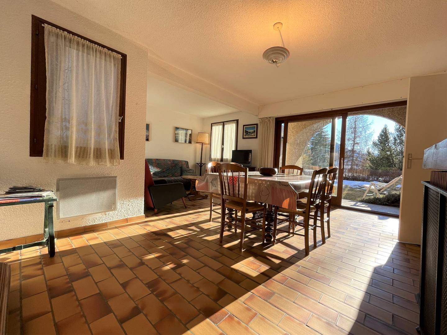 _clients_210510004_photos_15094j_9982010