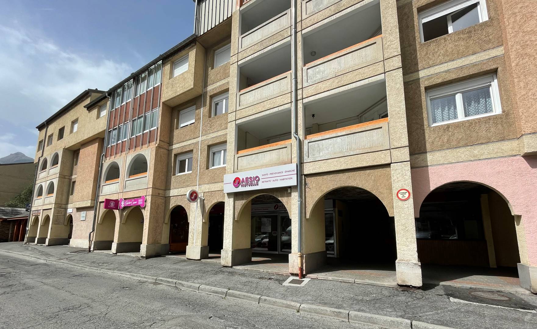 _clients_210510004_photos_17383s_9701645