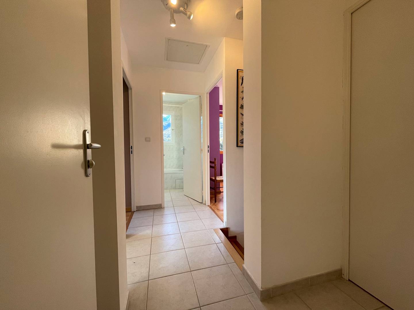 _clients_210510004_photos_18085h_9937379