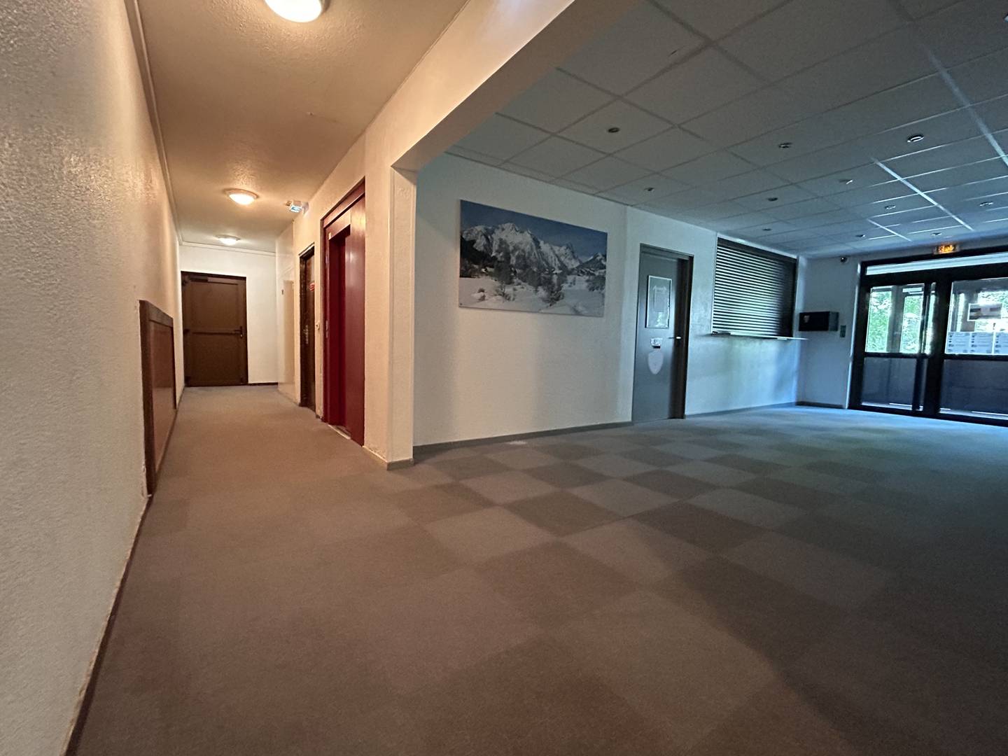 _clients_210510004_photos_20412m_10528868