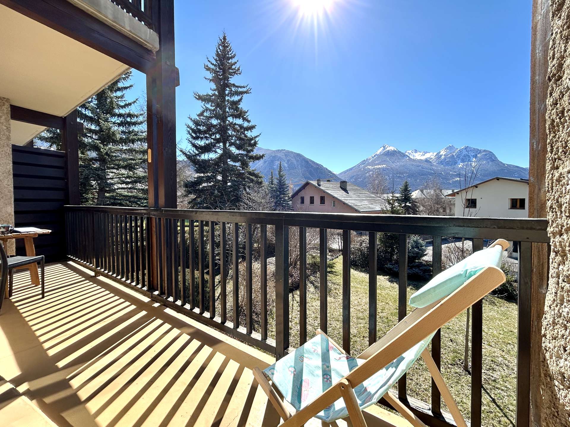 _clients_210510004_photos_23597h_9861456