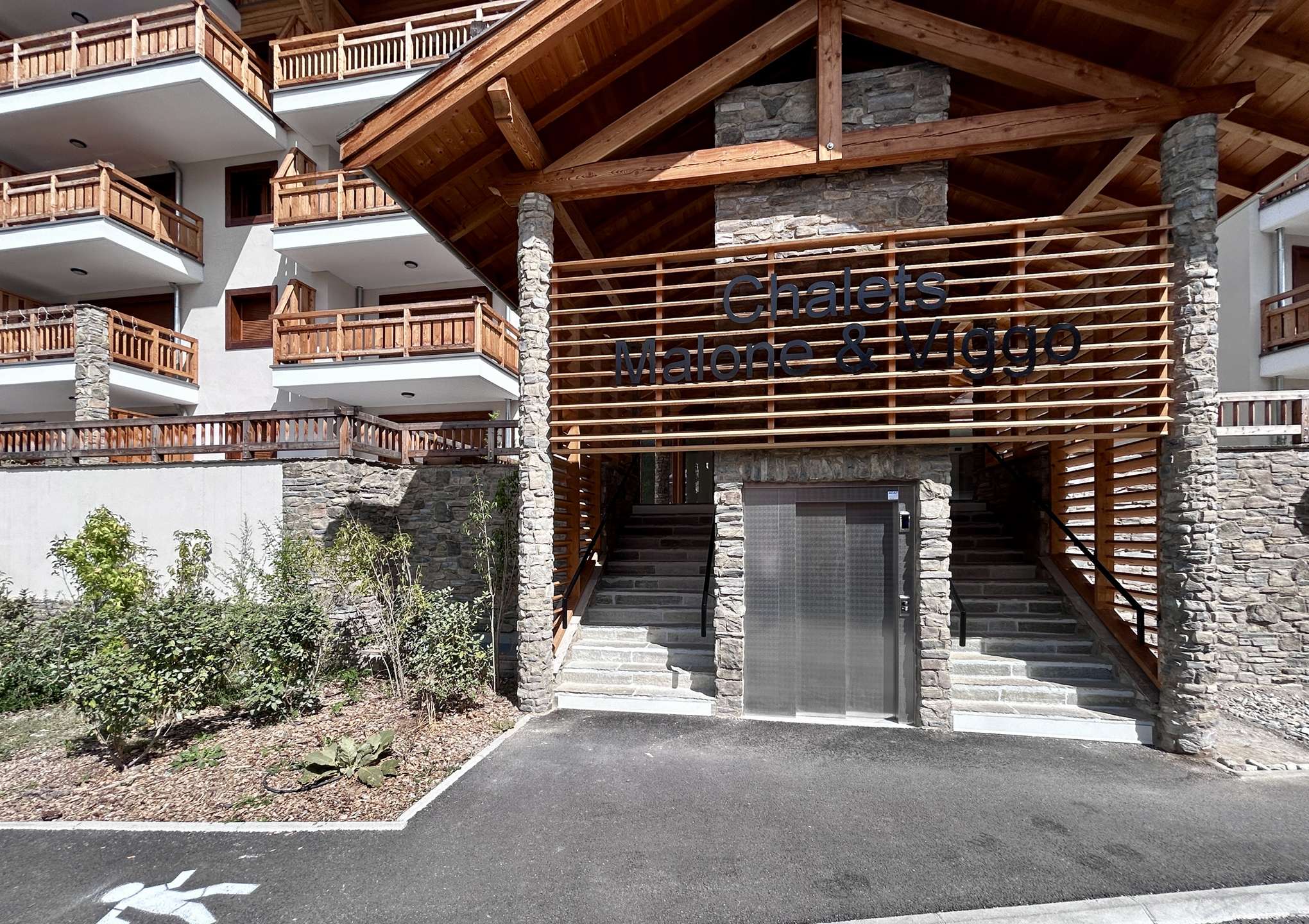 _clients_210510004_photos_23830ah_10590186