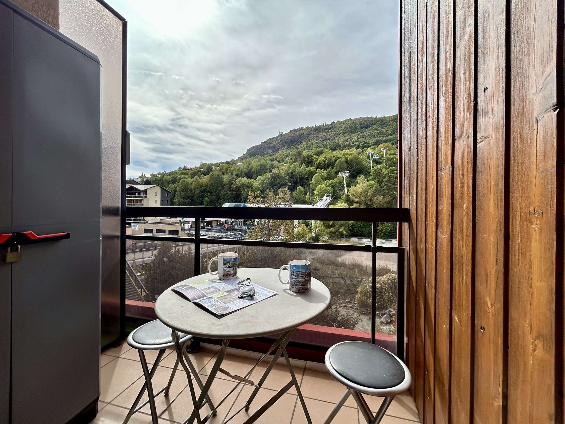 _clients_210510004_photos_24159a_10261432