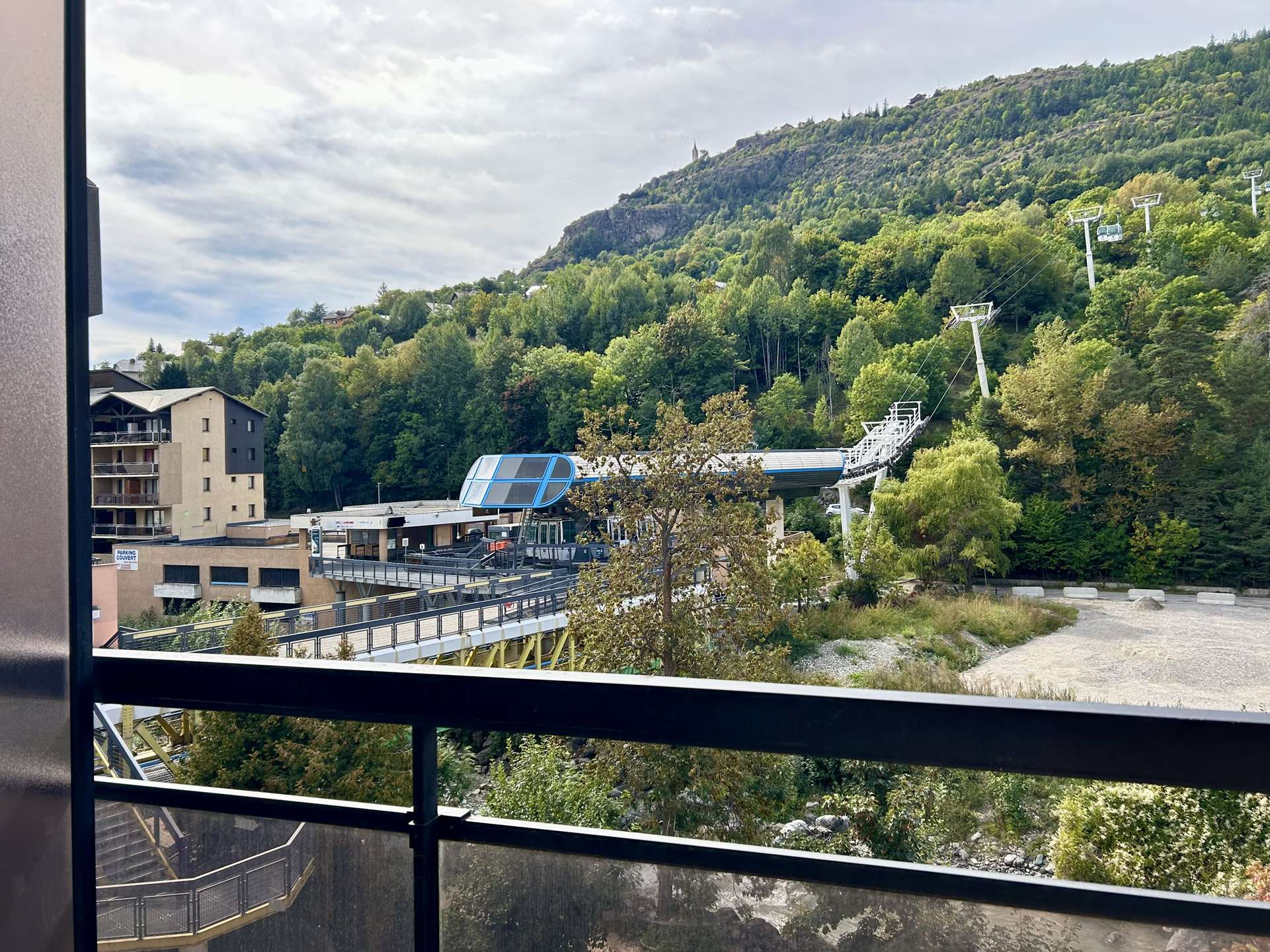 _clients_210510004_photos_24159s_10116769