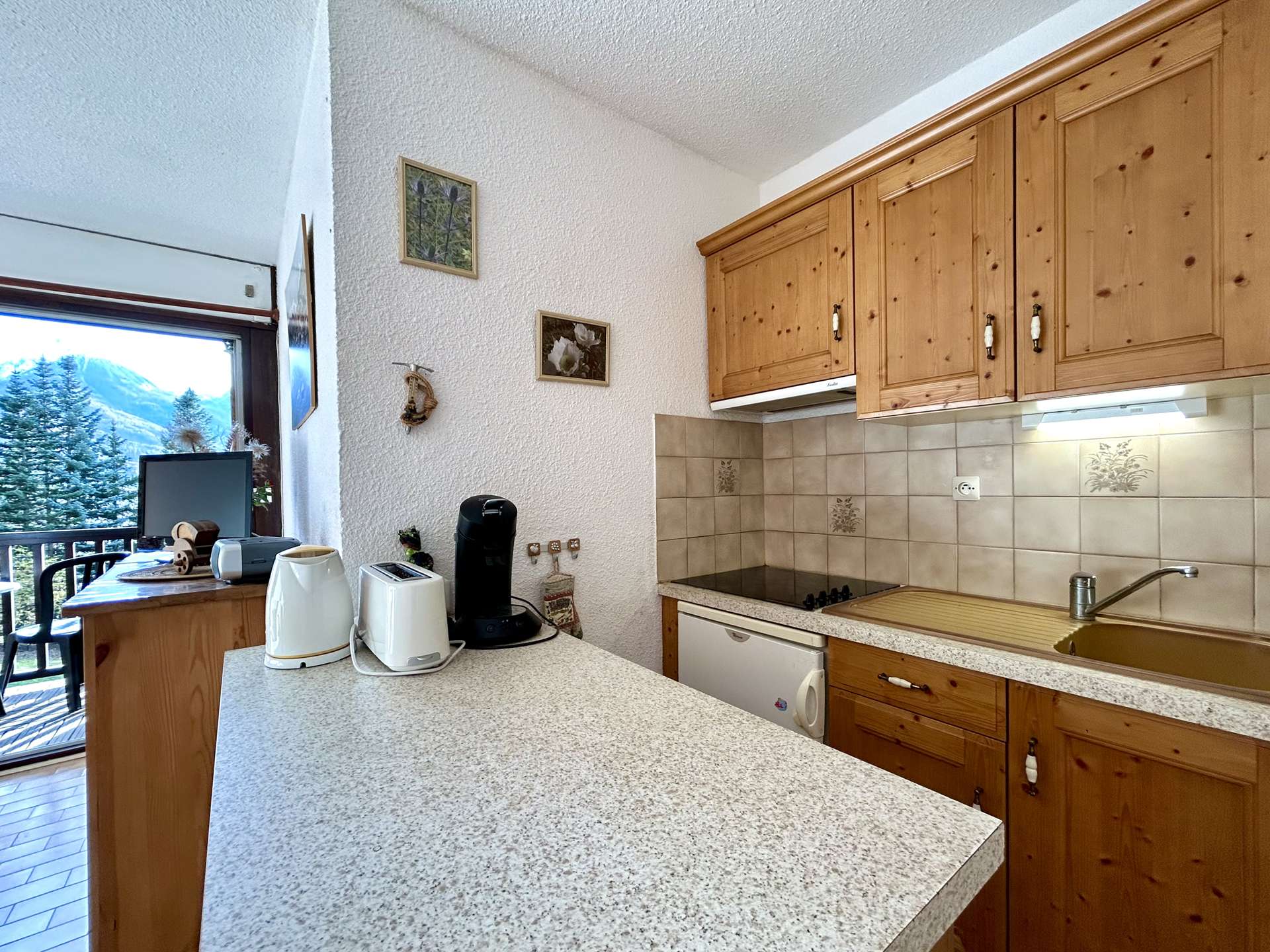 _clients_210510004_photos_26076j_10559652