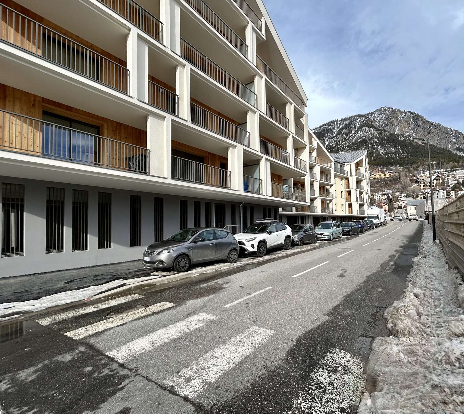 _clients_210510004_photos_26676w_10636483