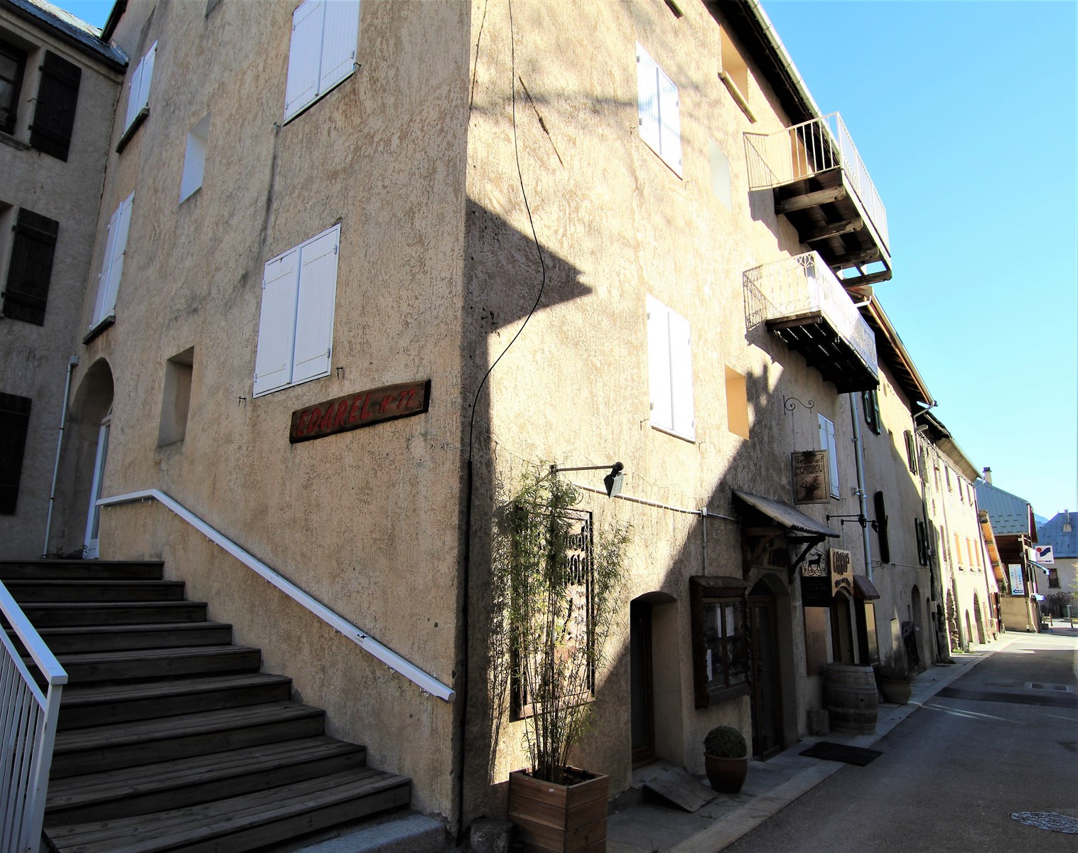 _clients_210524001_photos_10919k_9739652