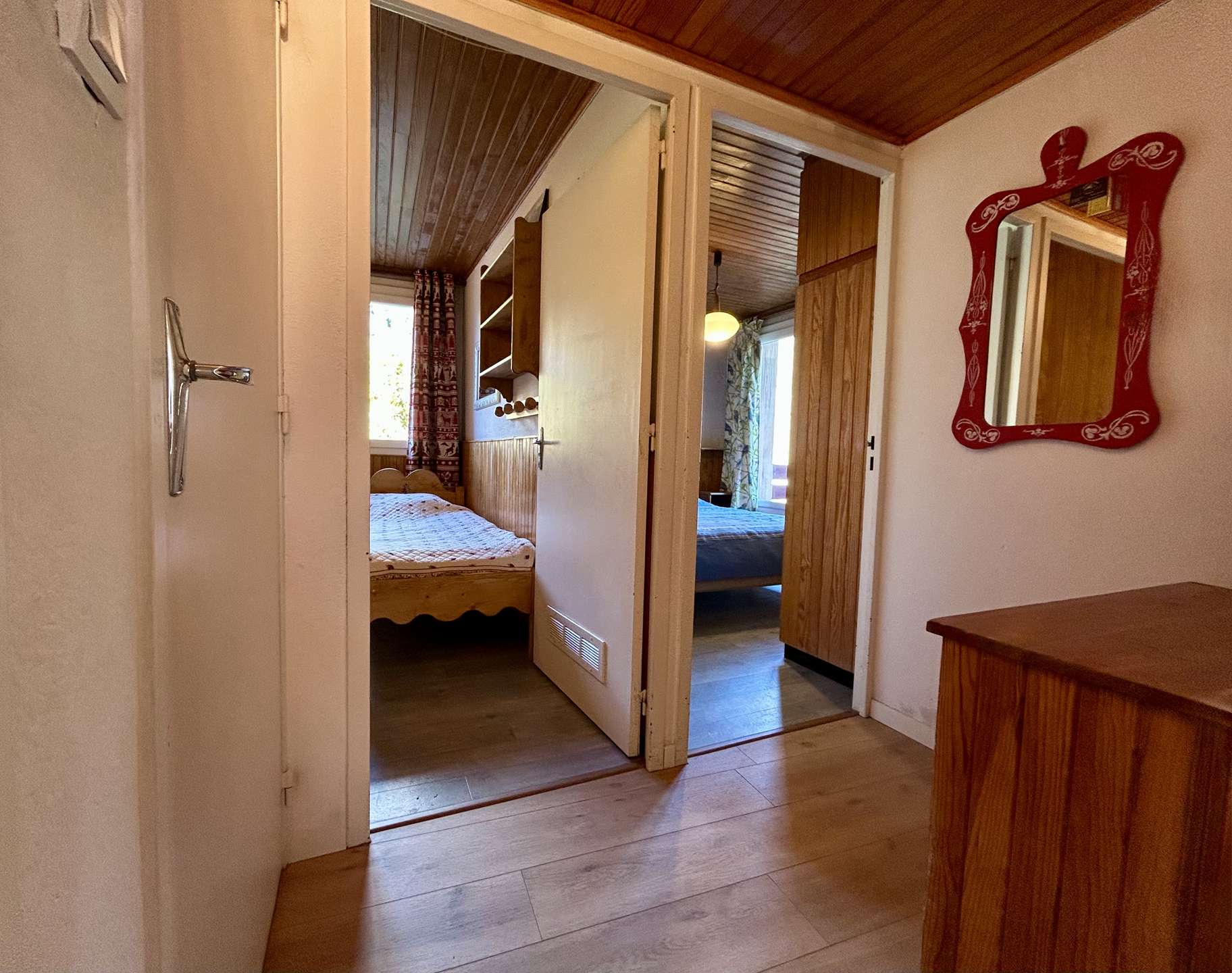 _clients_210524001_photos_11179j_9733058