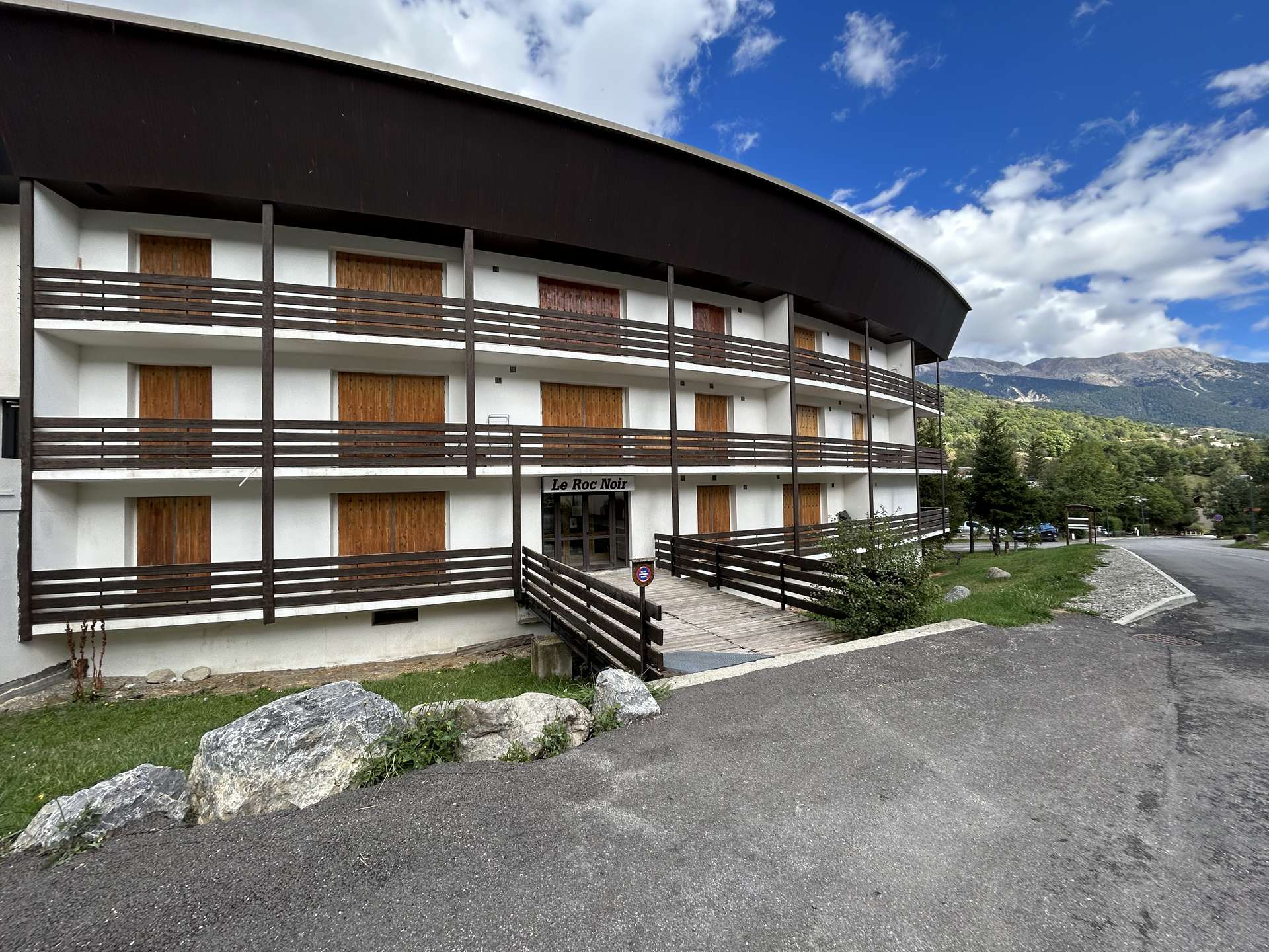 _clients_210524001_photos_11179p_10028330