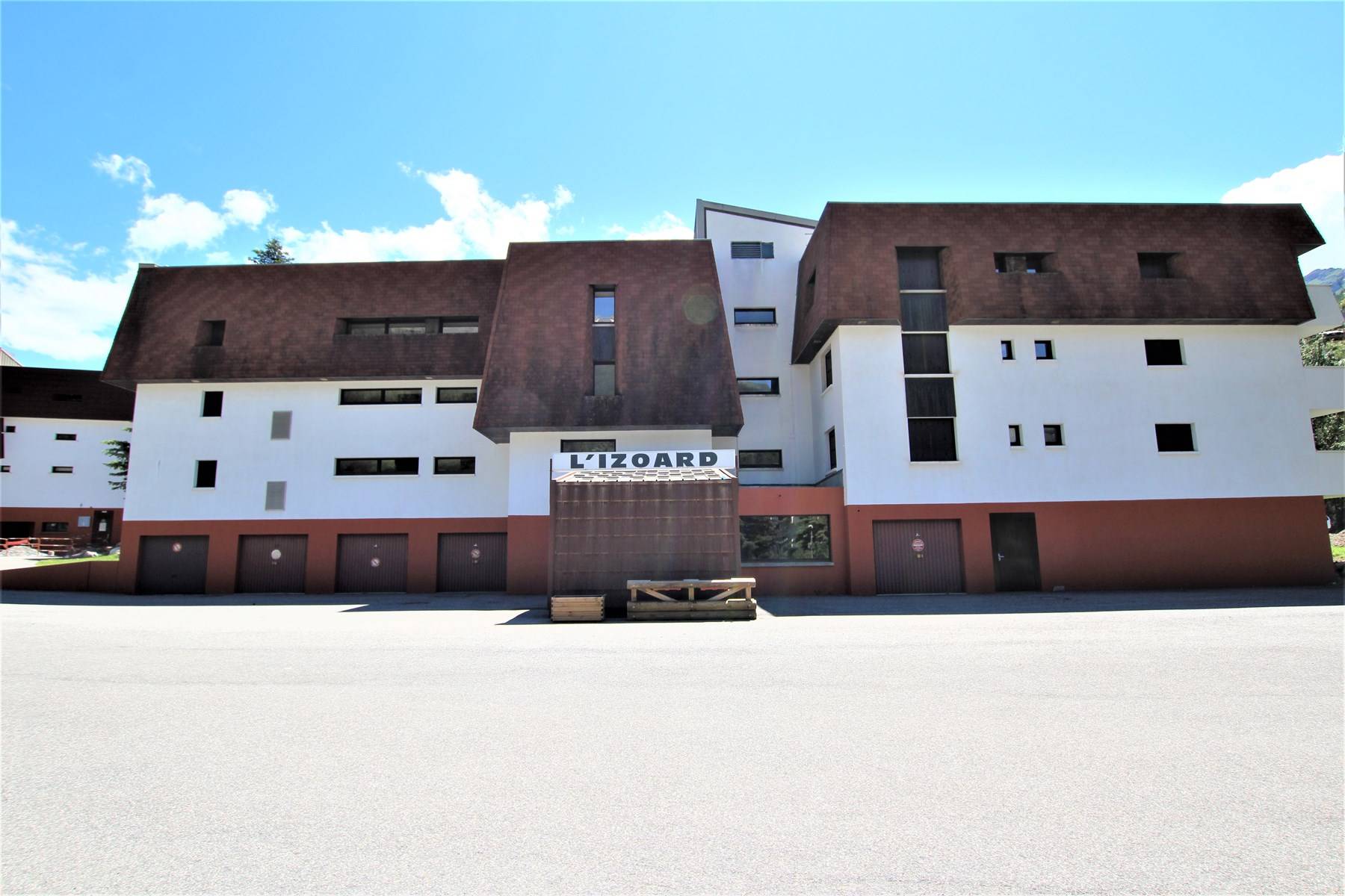 _clients_210524001_photos_11214r_10530511