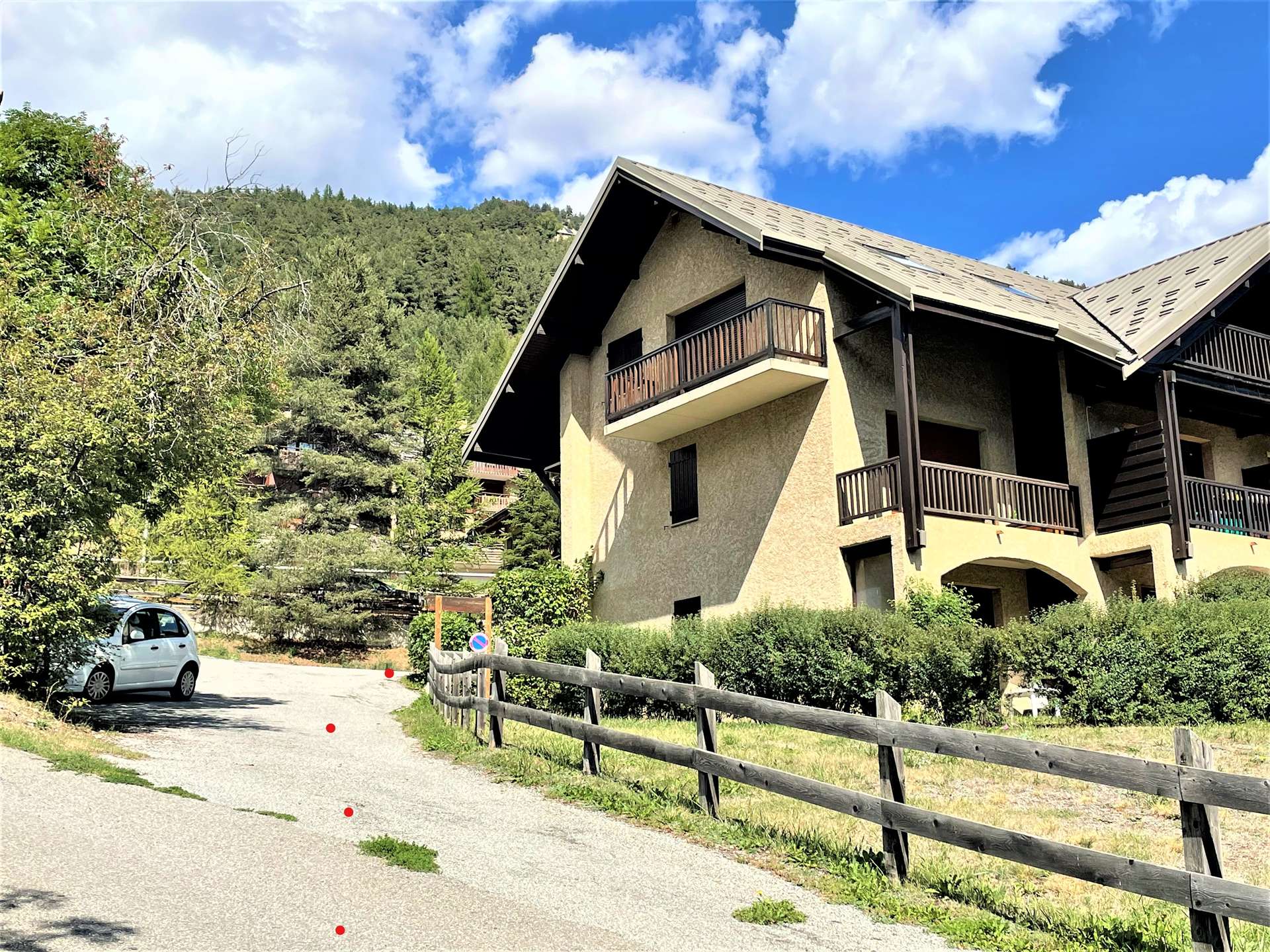 _clients_210524001_photos_18292r_9833421