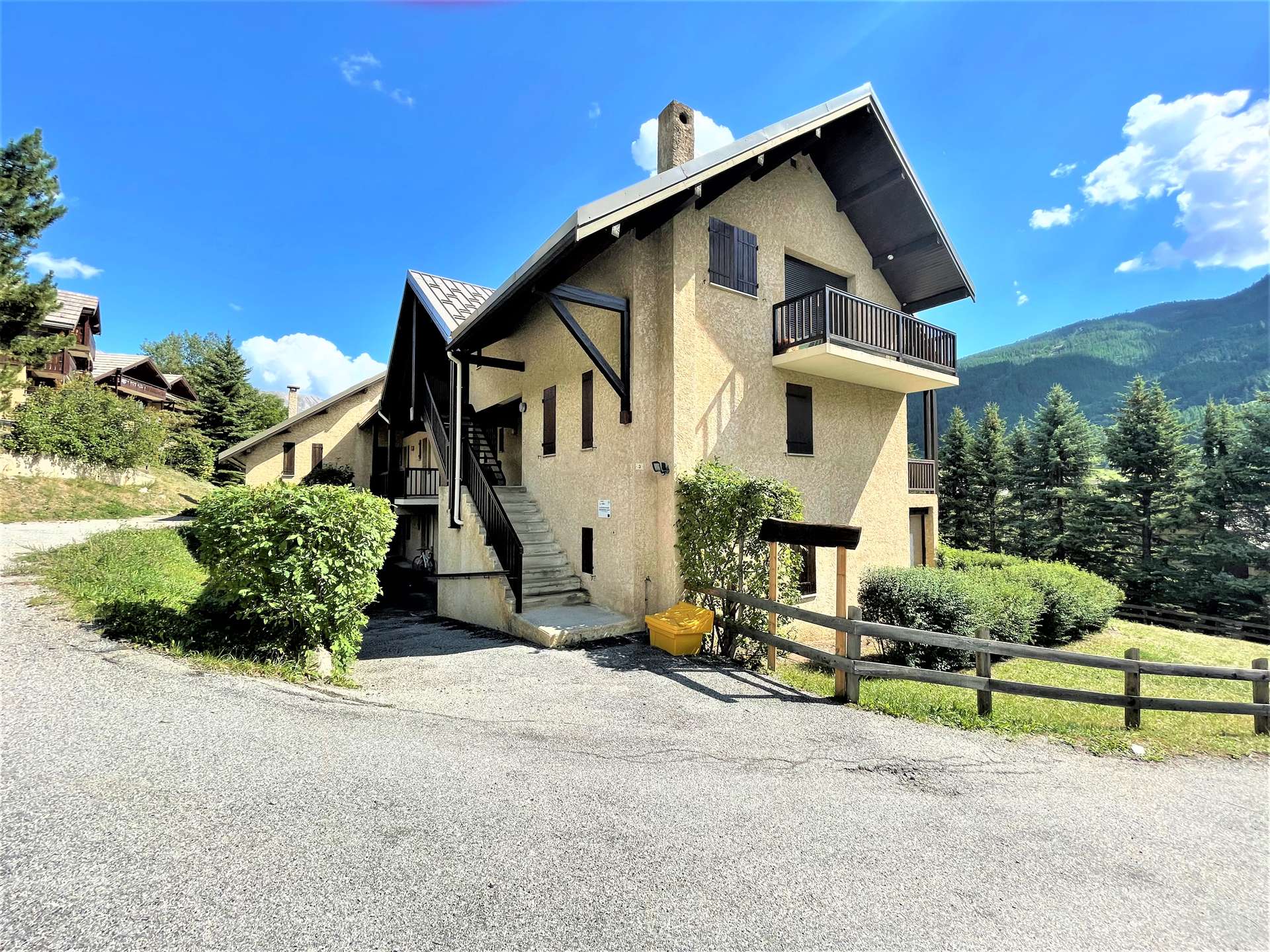 _clients_210524001_photos_18292s_9597030