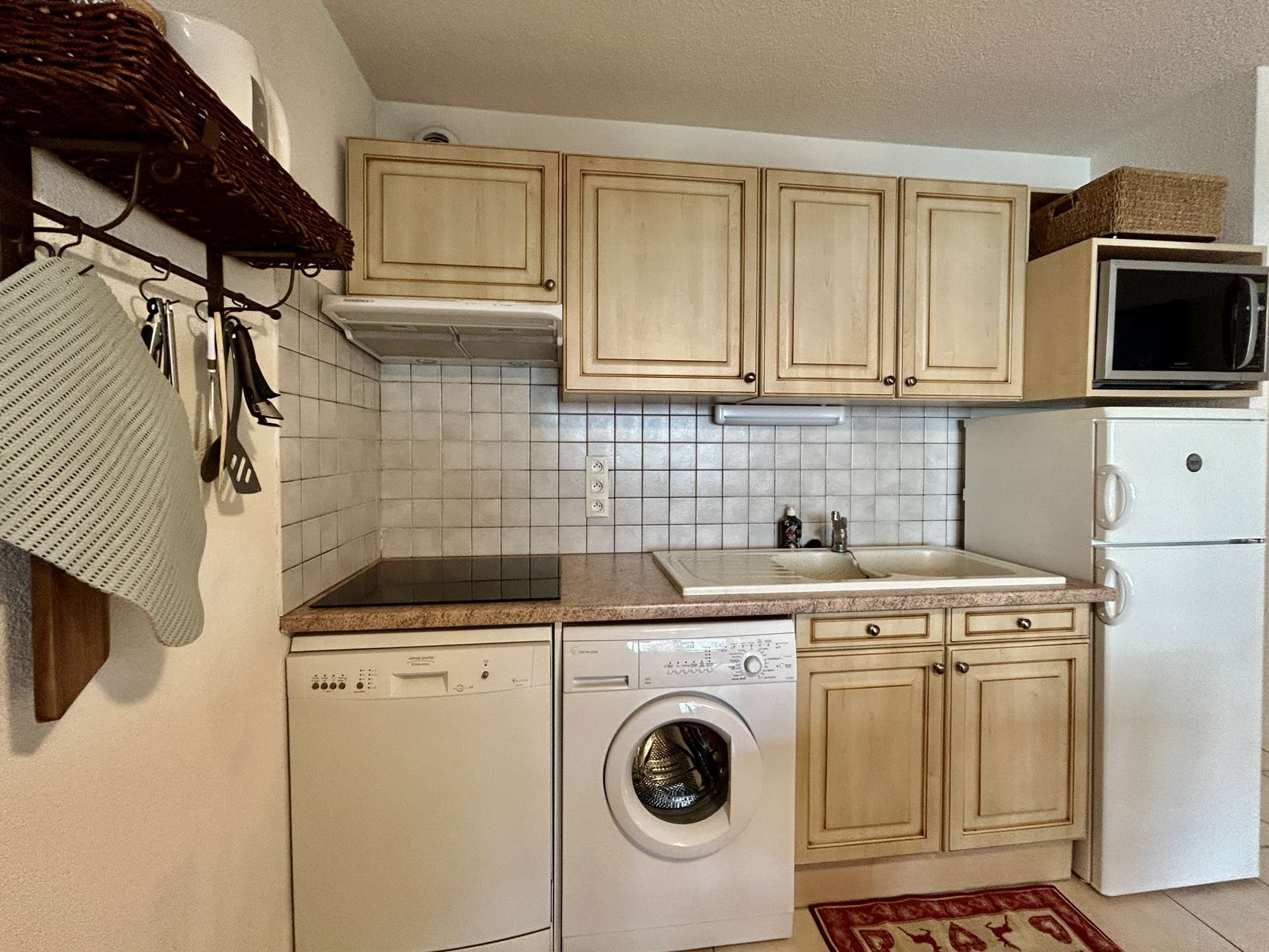 _clients_210524001_photos_21390j_10692661