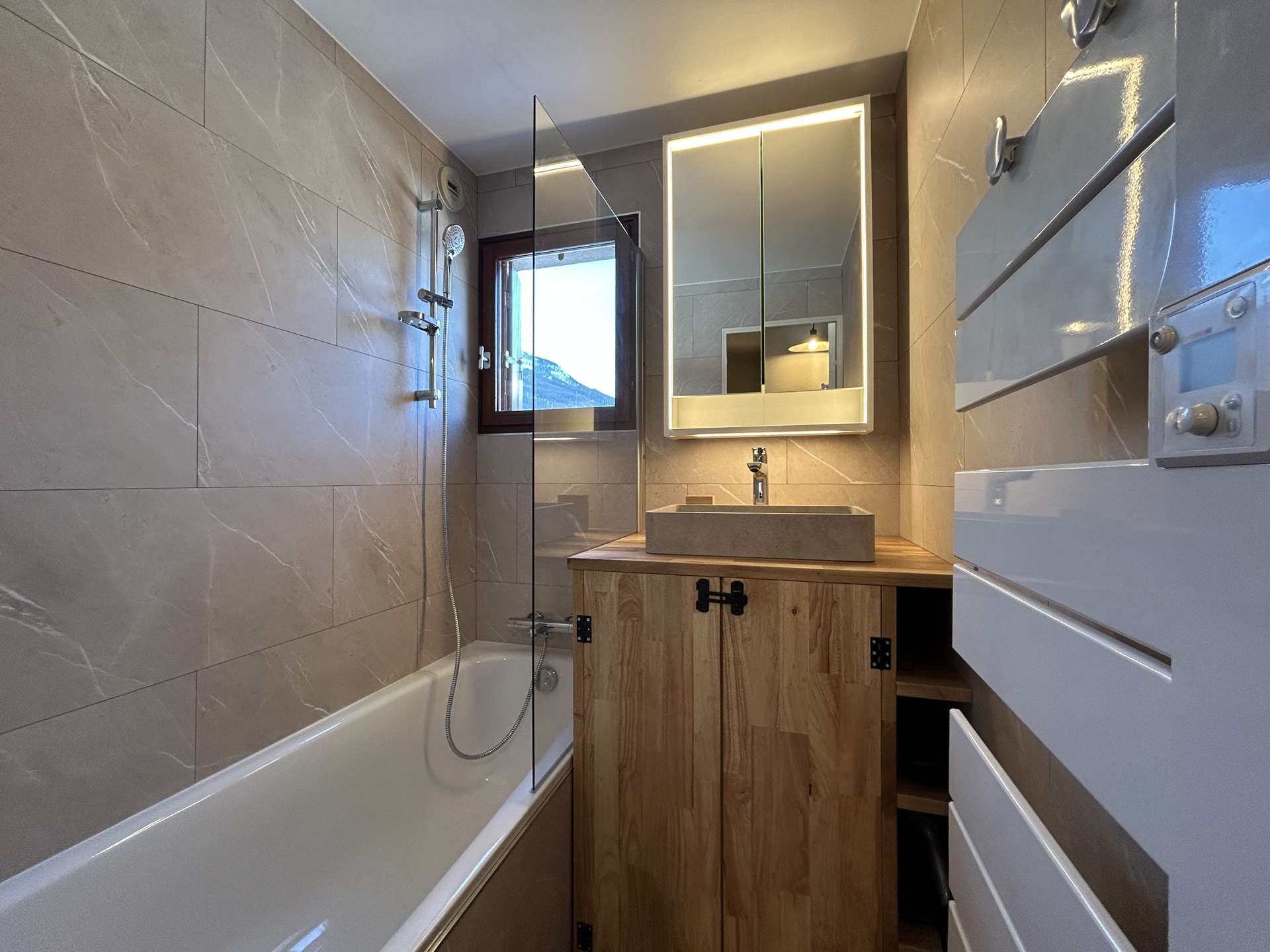 _clients_210524001_photos_23812k_10531146