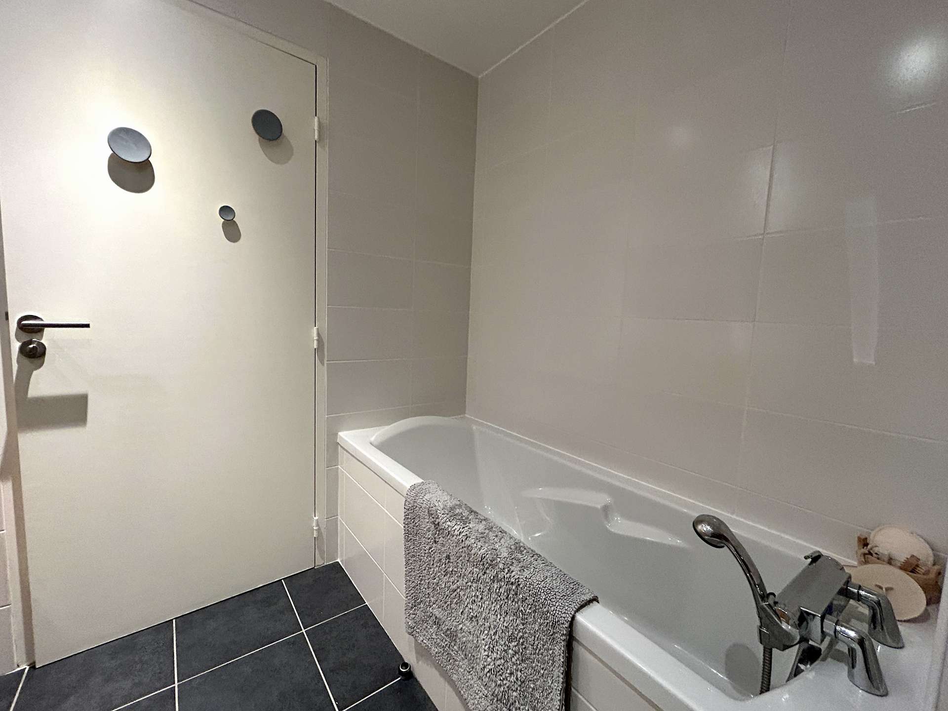 _clients_210524001_photos_25716n_10835541