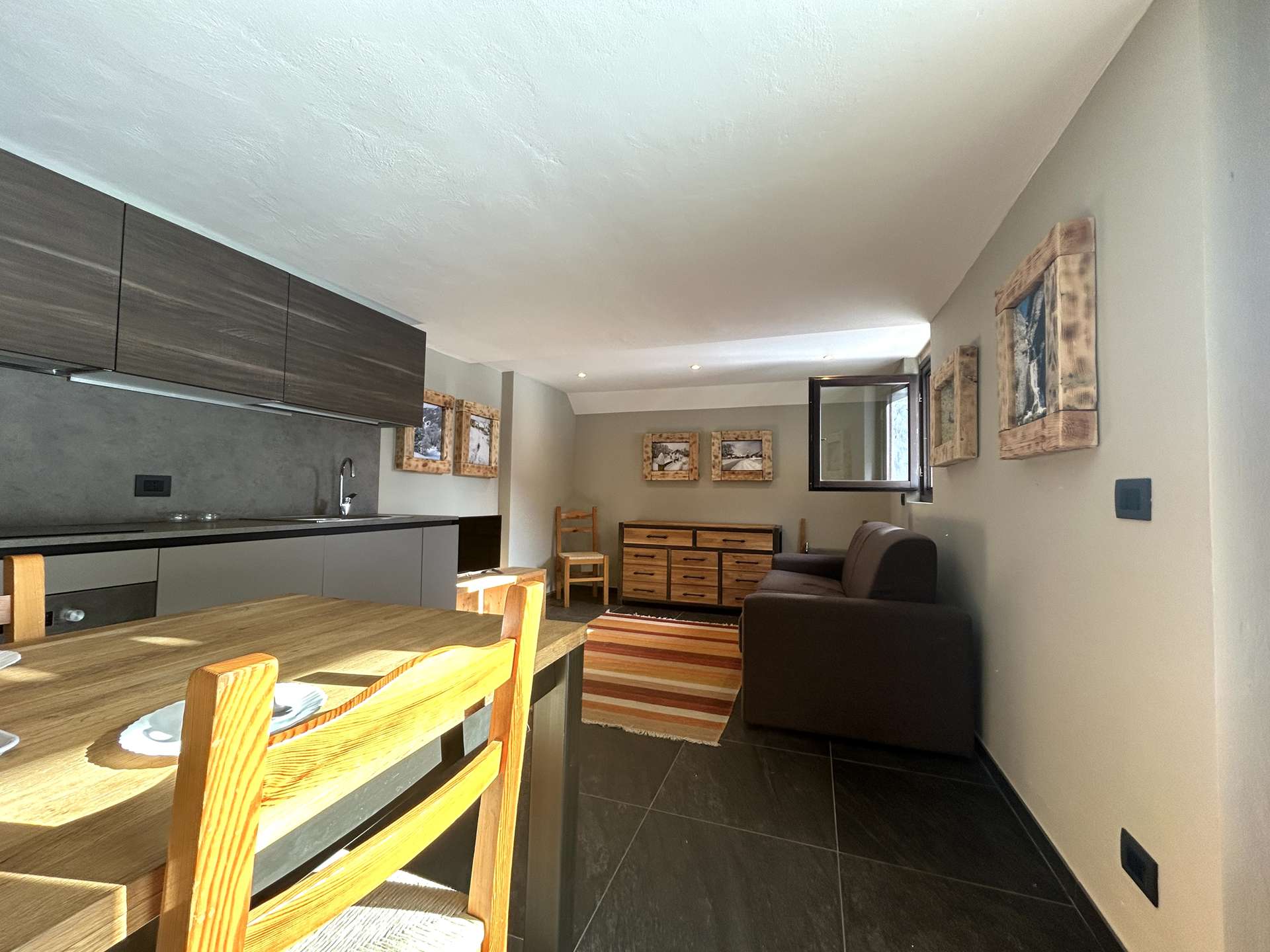 _clients_210524001_photos_26771a_10685372