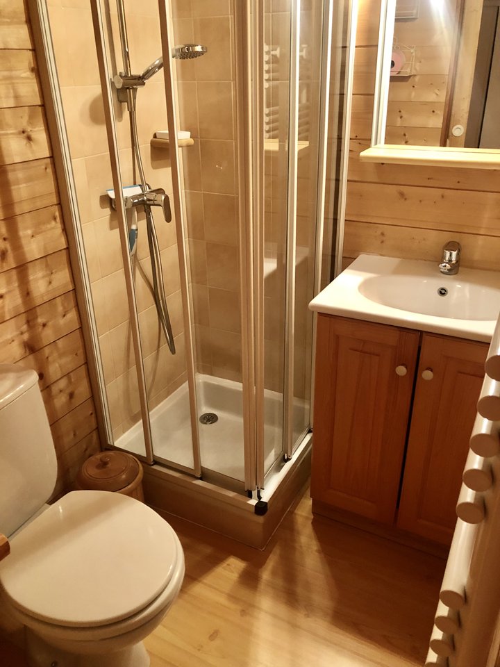 _clients_210533001_photos_133h_9842609