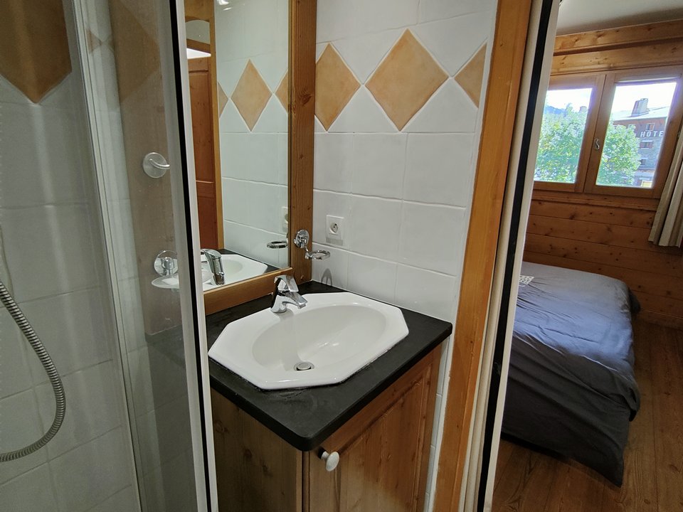 _clients_210533001_photos_229d_10935768