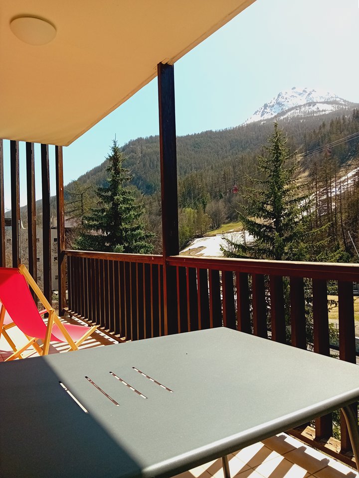 _clients_210533001_photos_233l_9843018