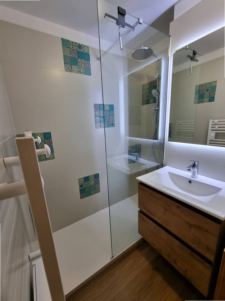 _clients_210533001_photos_8e_9986525