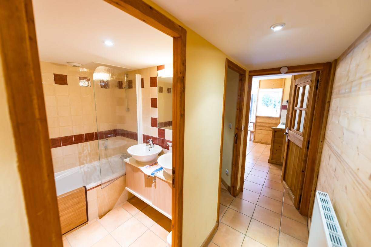 _clients_210533003_photos_11004q_9908765