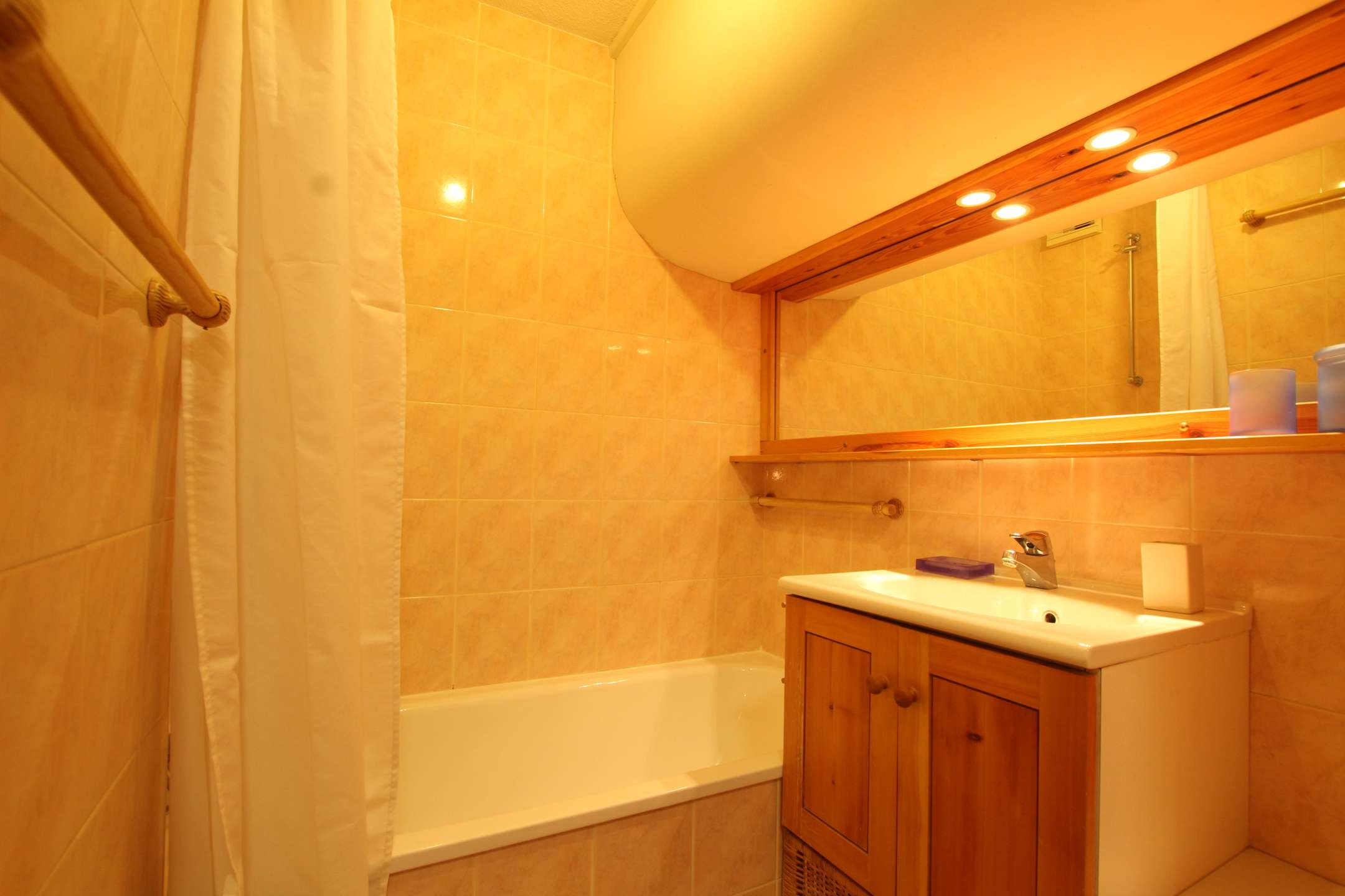 _clients_210533003_photos_11269o_8341987