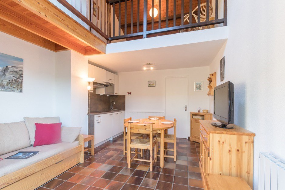 _clients_210533003_photos_11305a_9940277