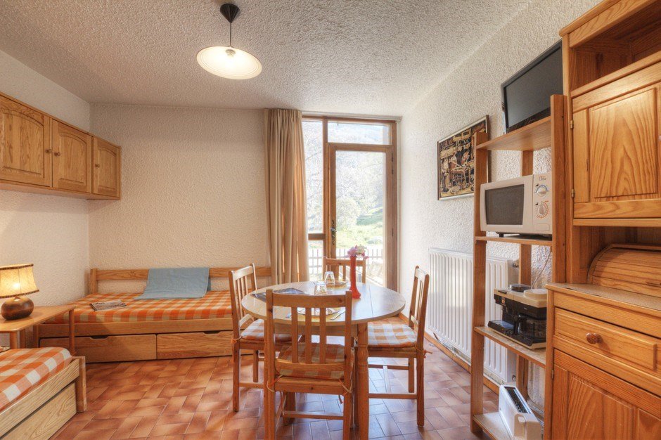 _clients_210533003_photos_11327a_9646763