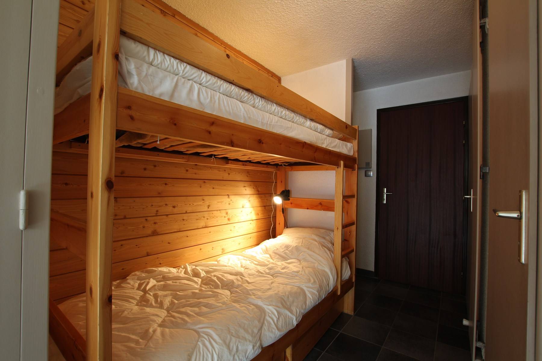 _clients_210533003_photos_12292g_10777758