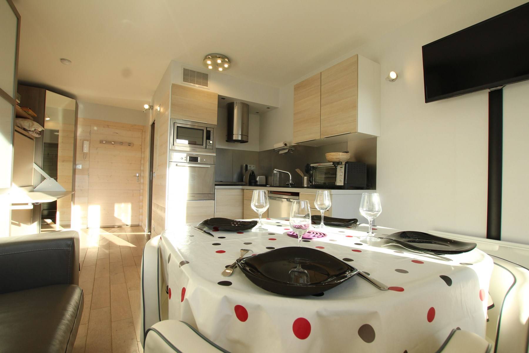 _clients_210533003_photos_13393a_10935177