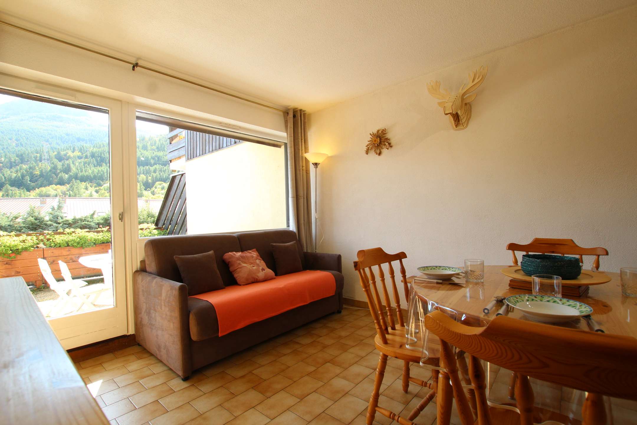 _clients_210533003_photos_15170n_10008024