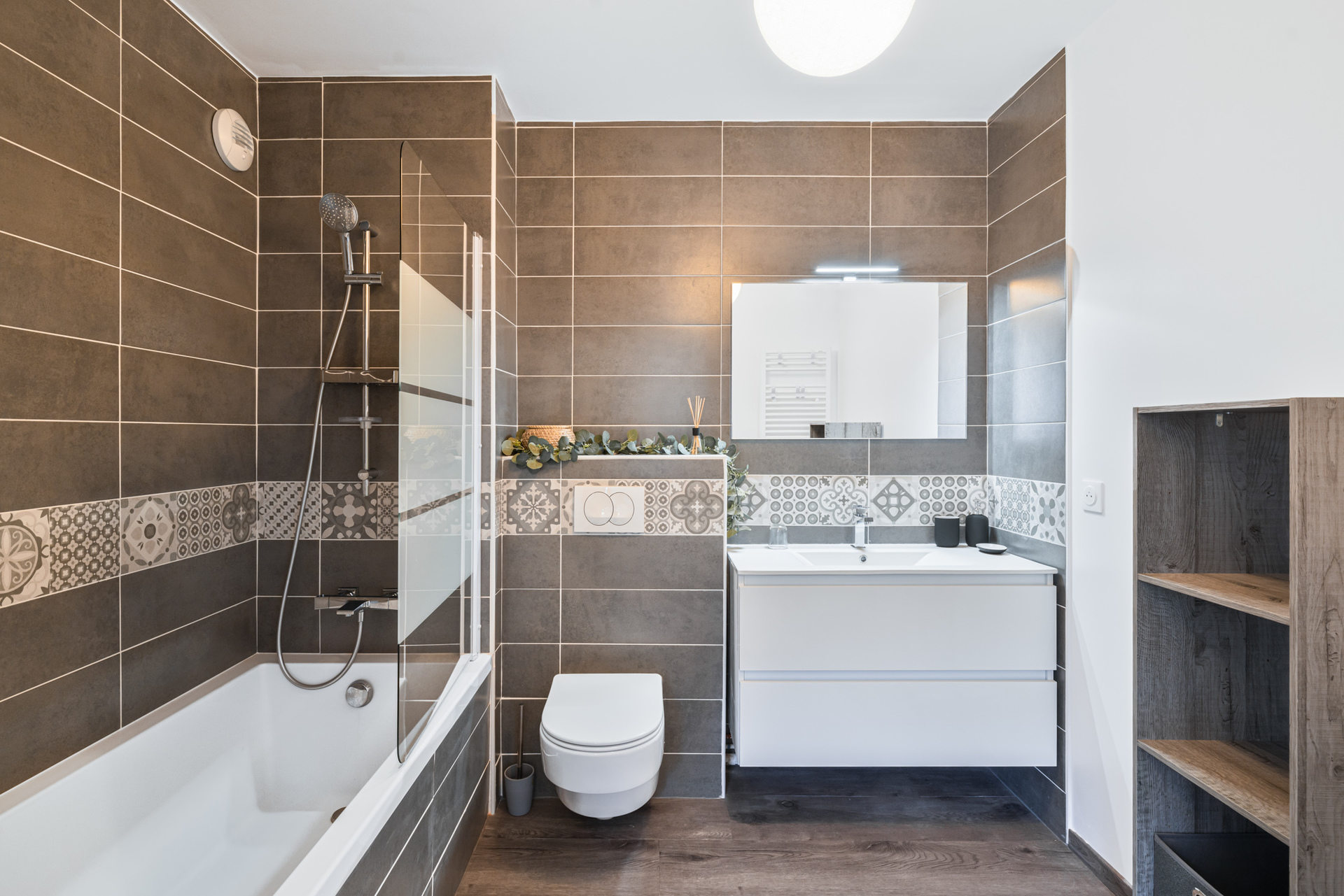 _lv_images__lot_0075553635_08_10260486