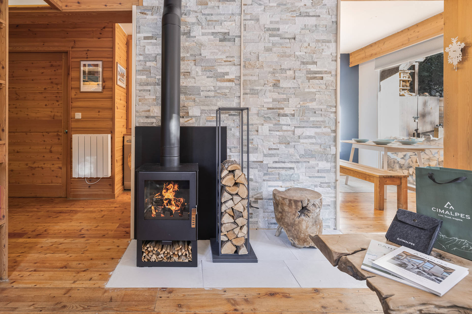 _lv_images__lot_0075554180_05_10374709