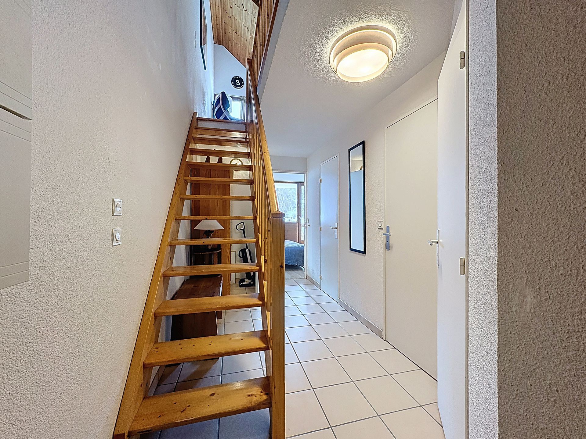 _serrechevalier-vacances_lv_images__lot_0000071327_03_10449899