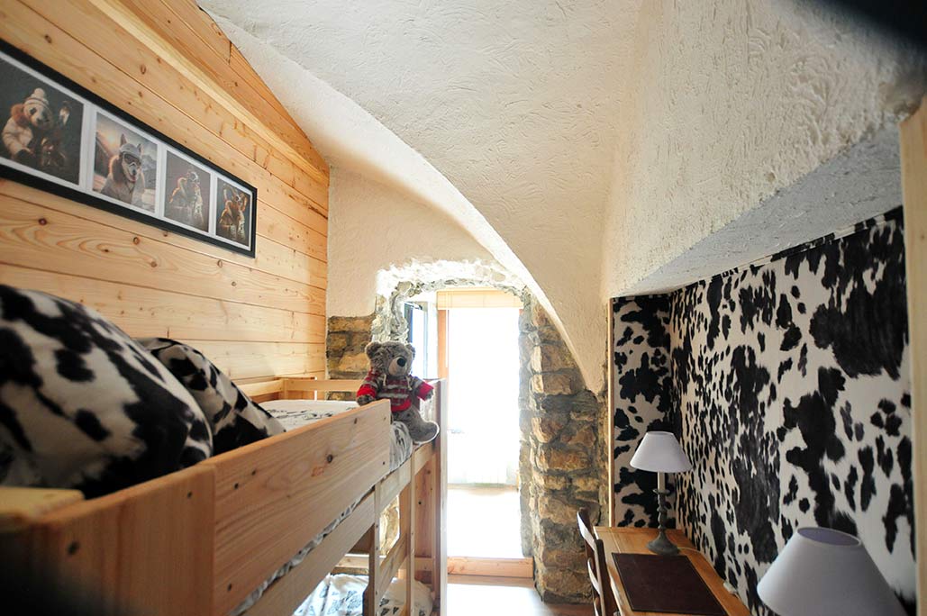 appartement-le-bidule-chambre-1-hameau-le-bez-serre-chevalier-11618211