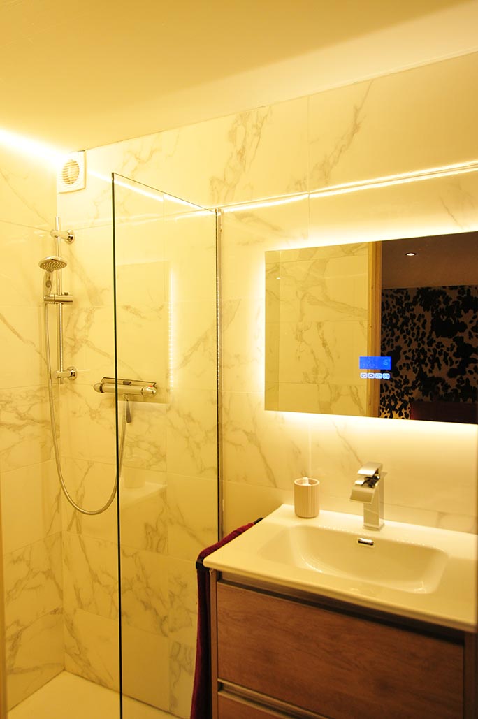 appartement-le-bidule-salle-eau2-serre-chevalier