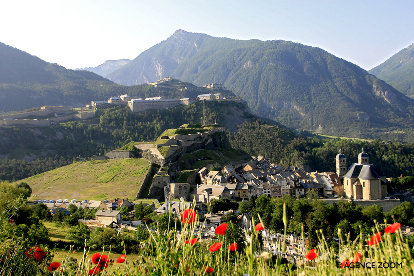 collegiale-charpente-passages-secrets-serre-chevalier-briancon